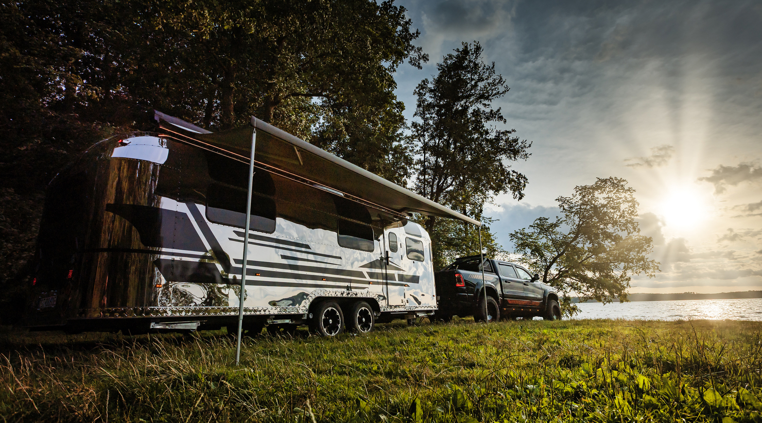 kamp prikolica air stream